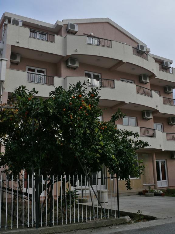 Guest House Zec Budva Exteriér fotografie