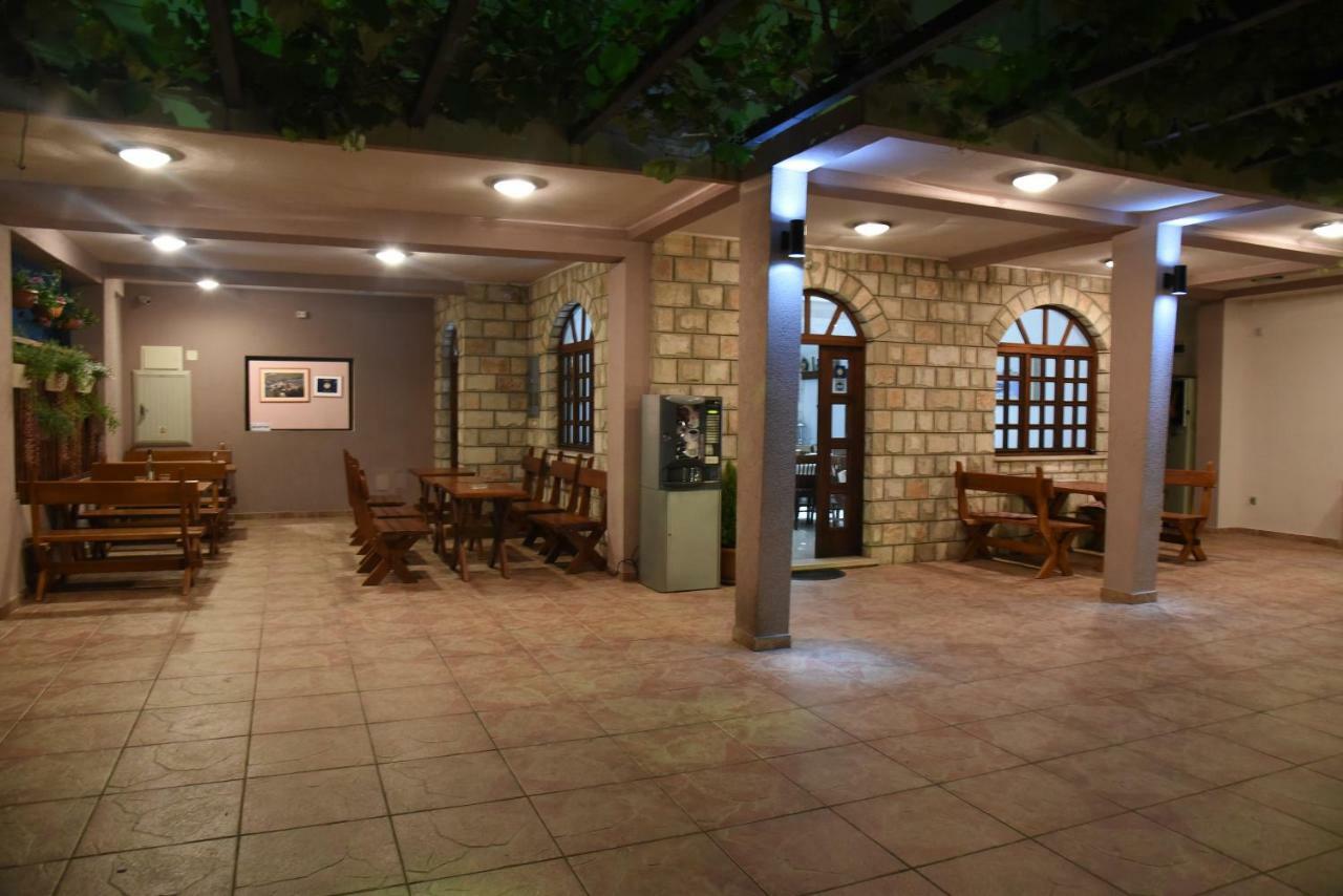 Guest House Zec Budva Exteriér fotografie