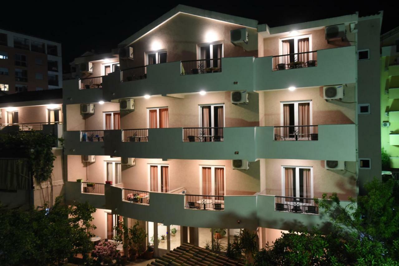Guest House Zec Budva Exteriér fotografie