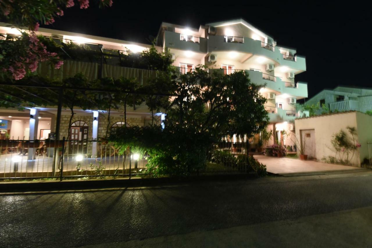 Guest House Zec Budva Exteriér fotografie