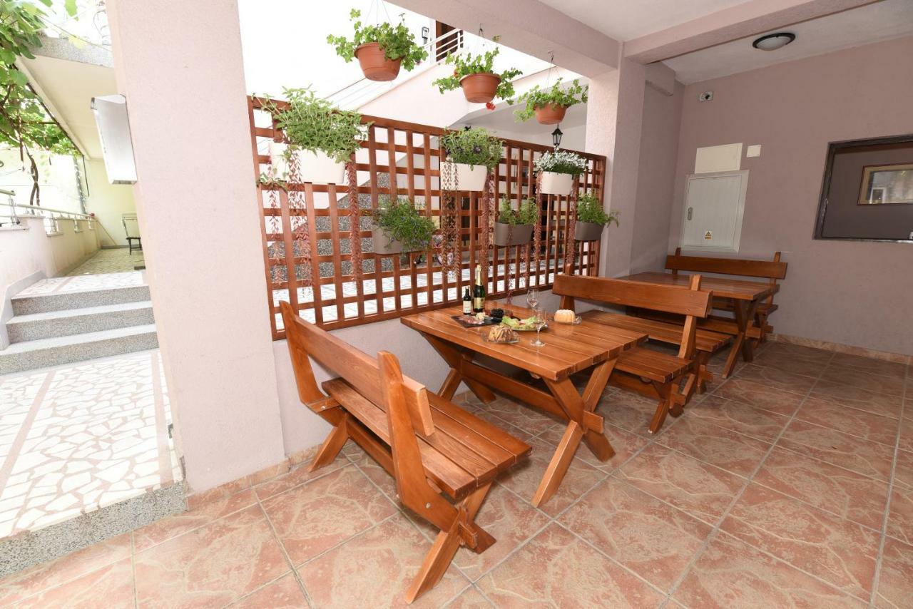 Guest House Zec Budva Exteriér fotografie